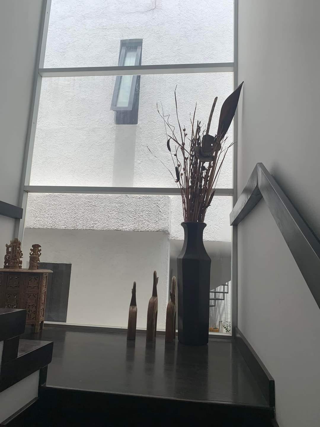 9-cv- Casa VENTA con depto Jardines de San Manuel