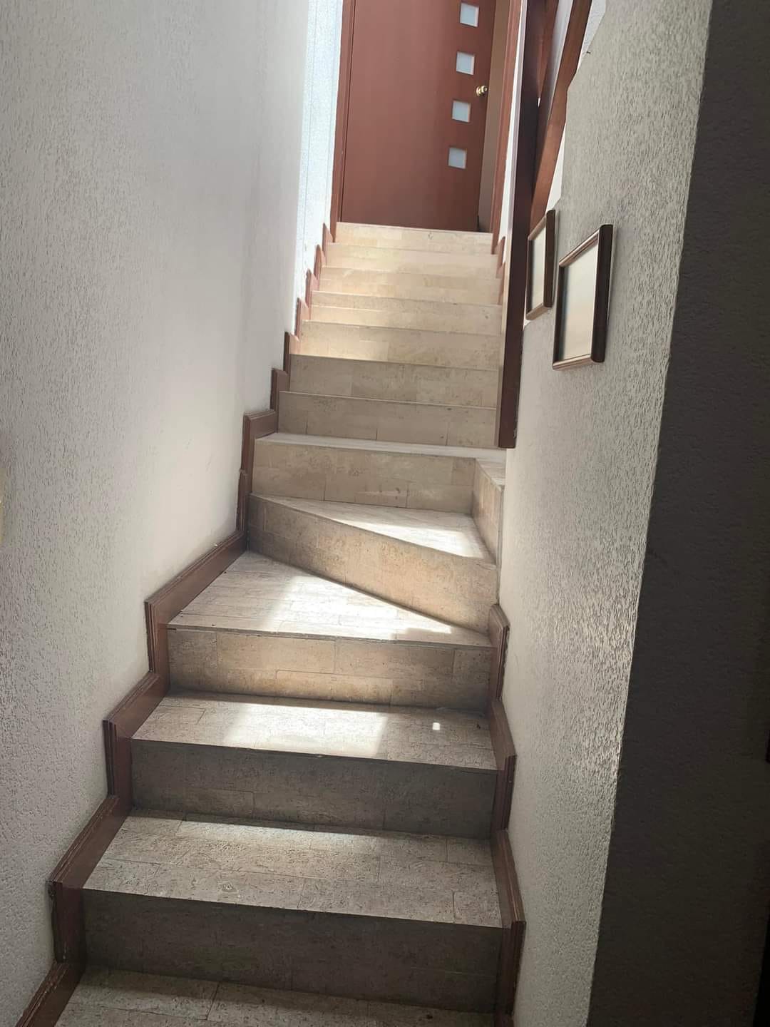 9-cv- Casa VENTA con depto Jardines de San Manuel