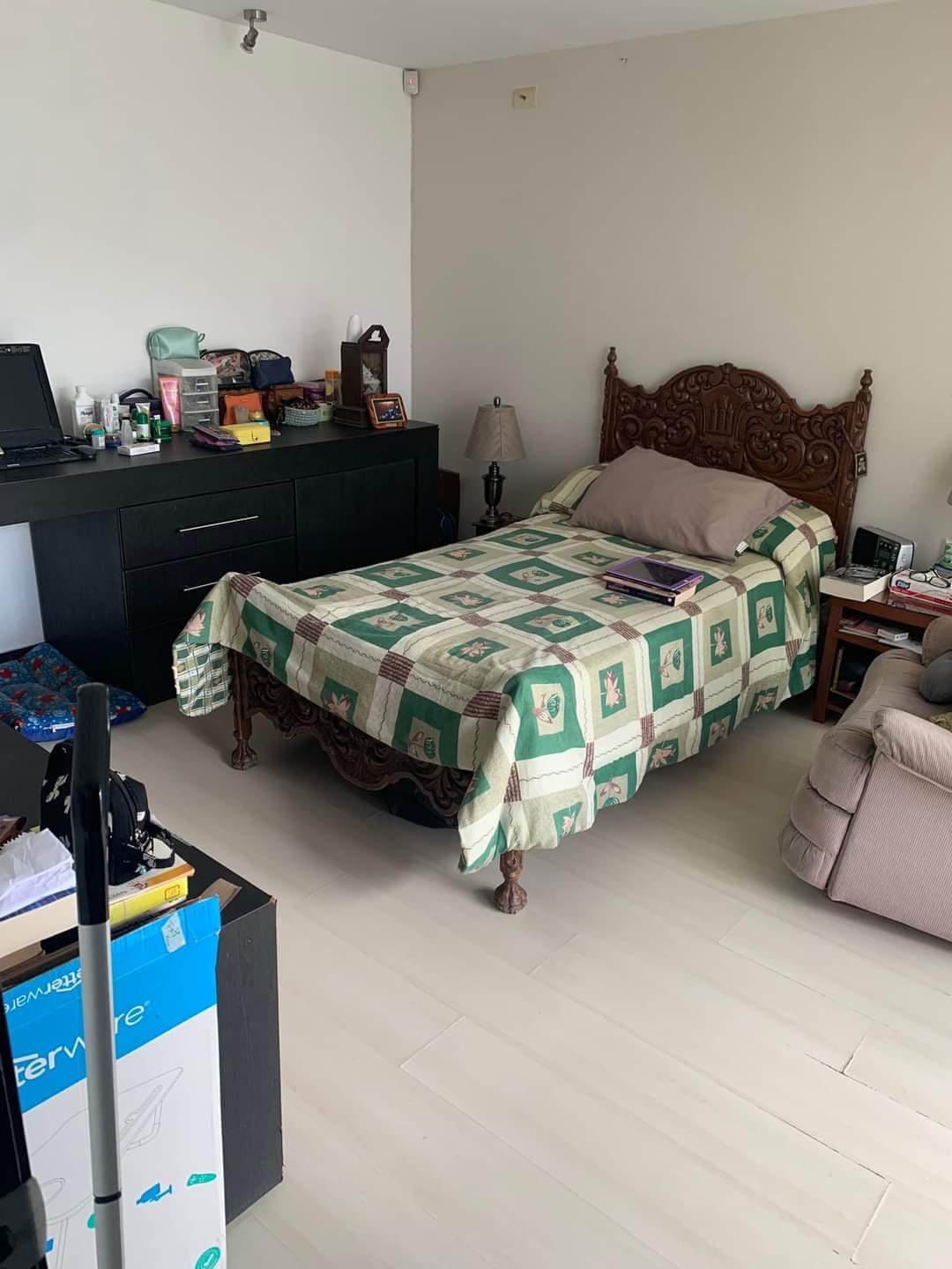 9-cv- Casa VENTA con depto Jardines de San Manuel